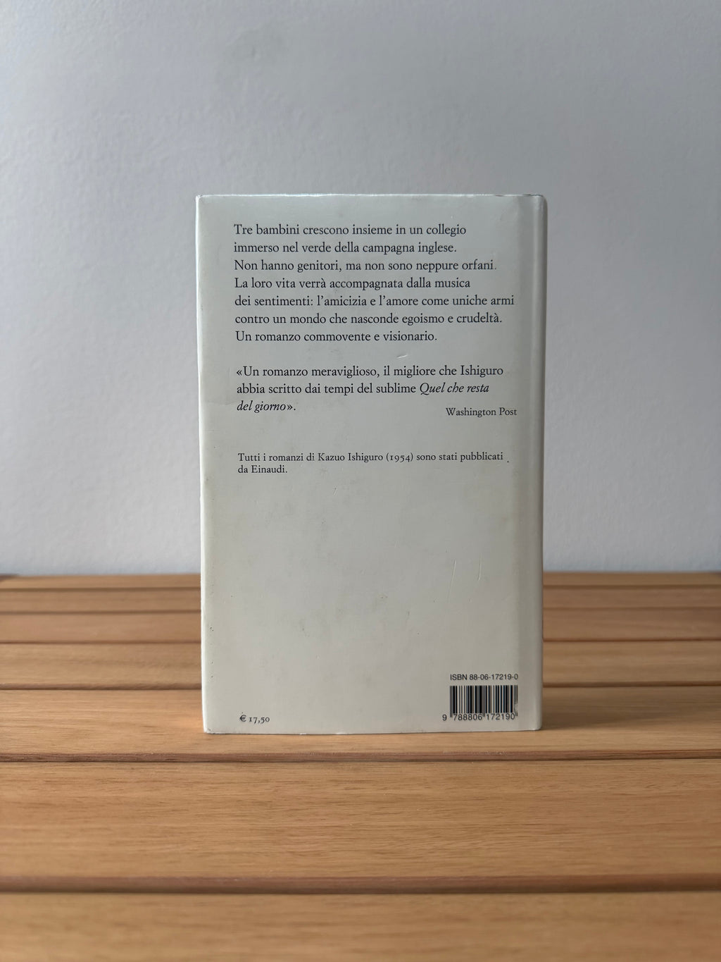 Non lasciarmi - Kazuo Ishiguro