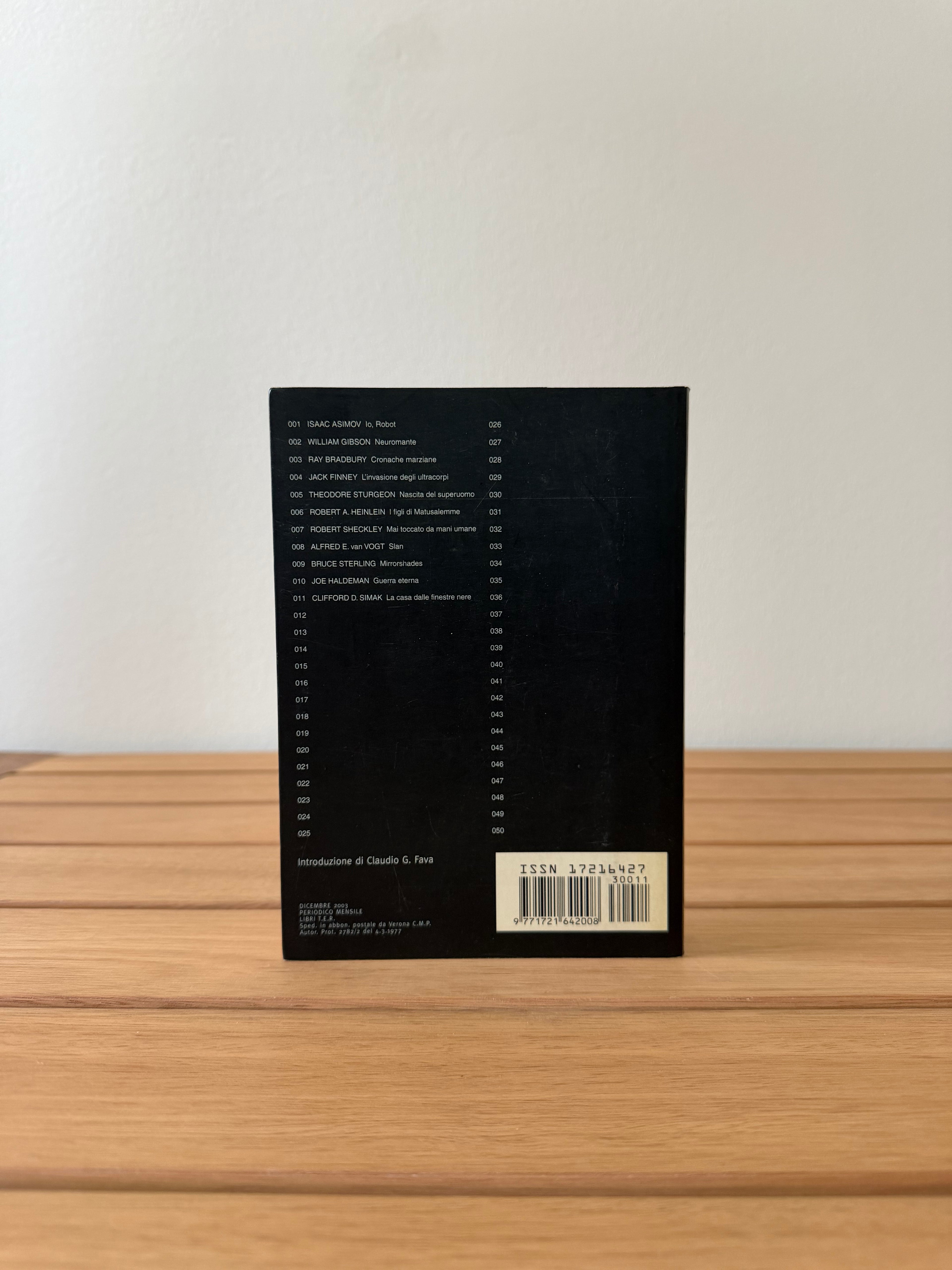 La casa dalle finestre nere - Clifford D. Simak