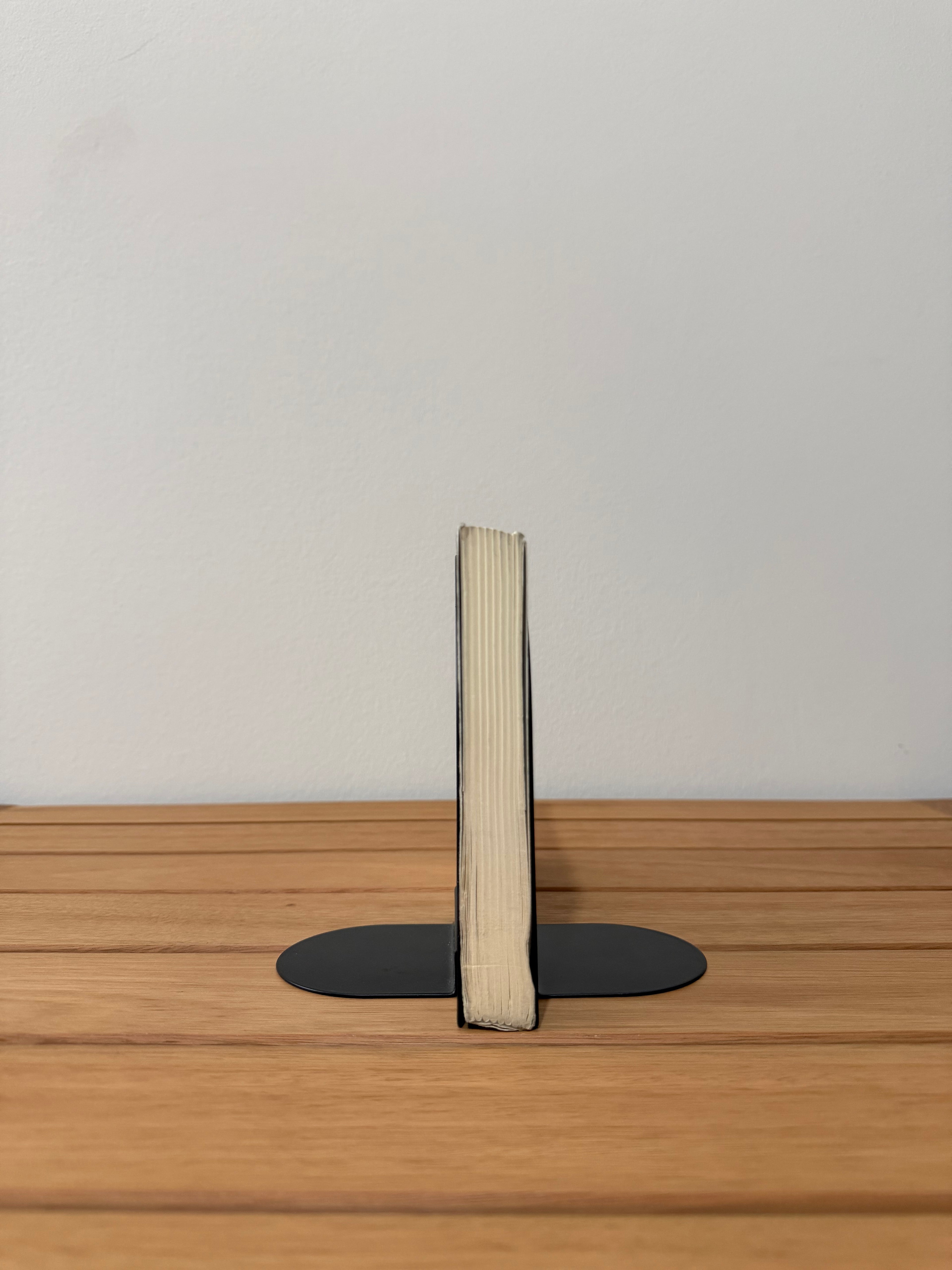 Underground - Tobias Hill