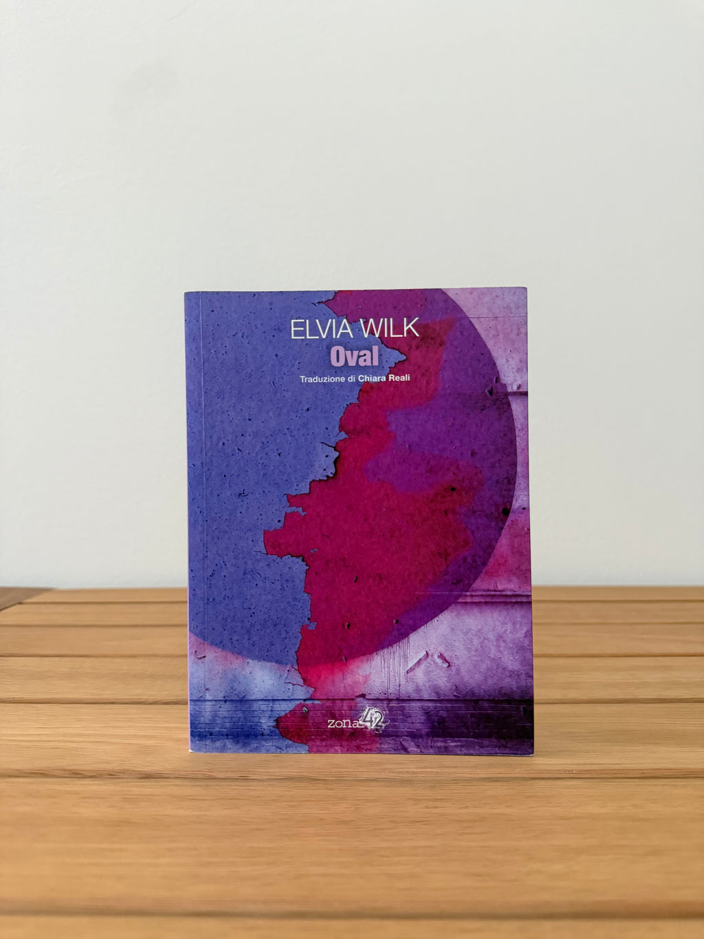 Oval - Elvia Wilk