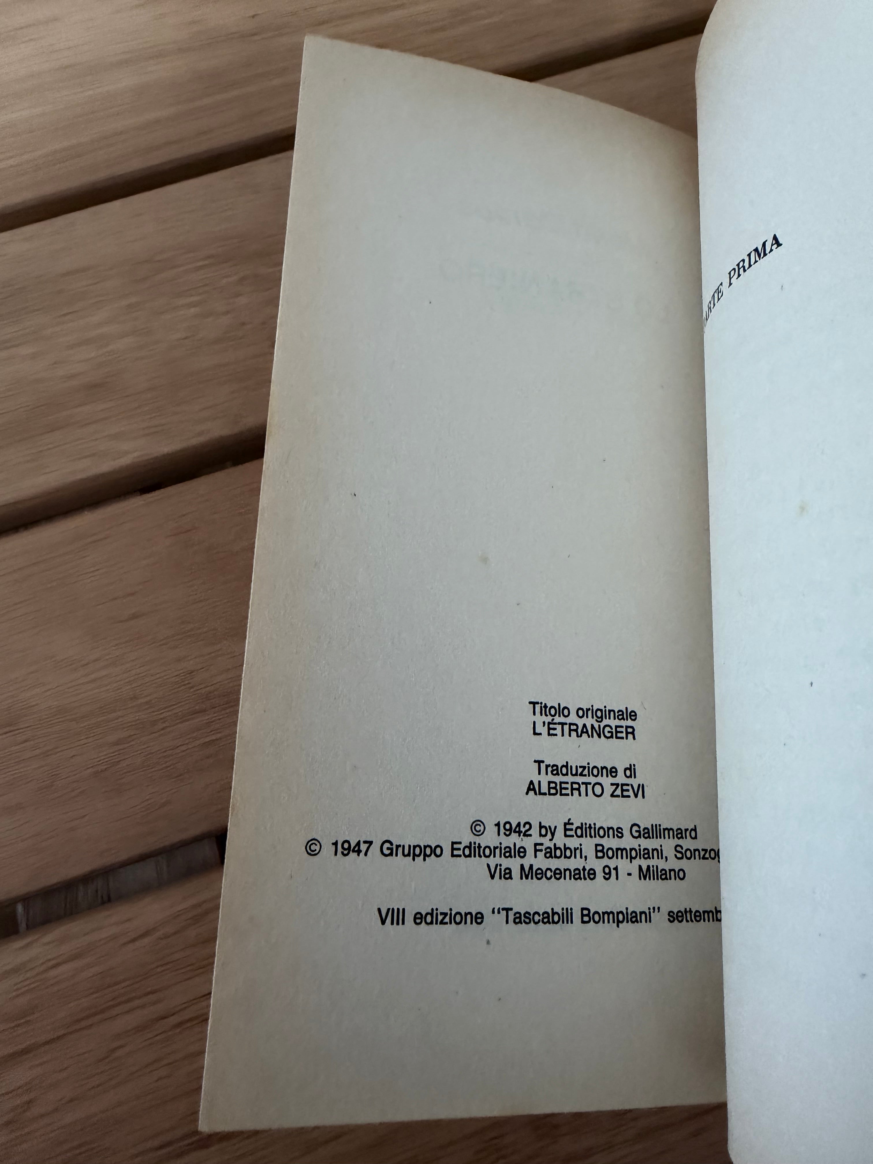 Lo straniero - Albert Camus