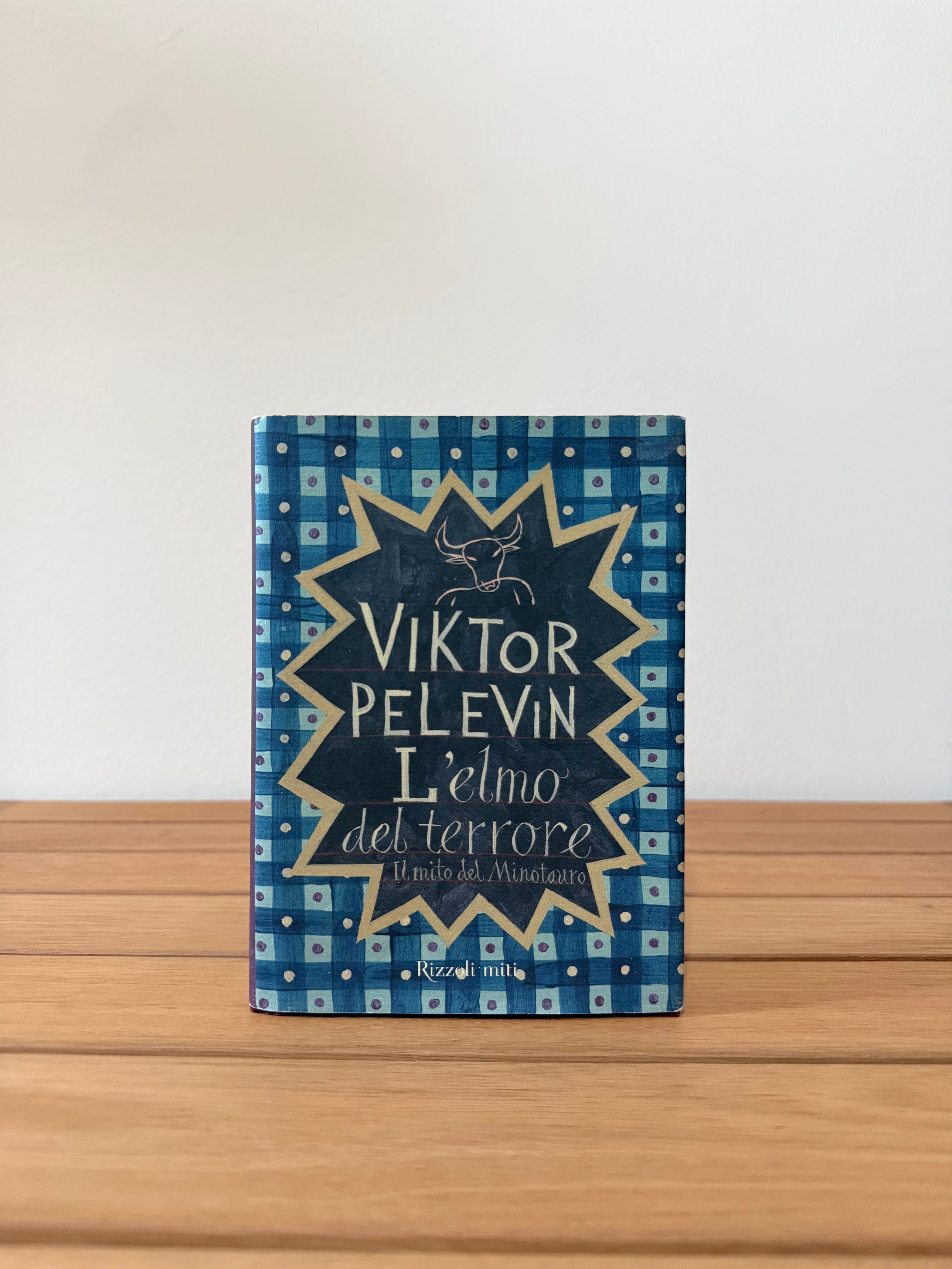 L'elmo del terrore: Il mito del minotauro - Viktor Pelevin